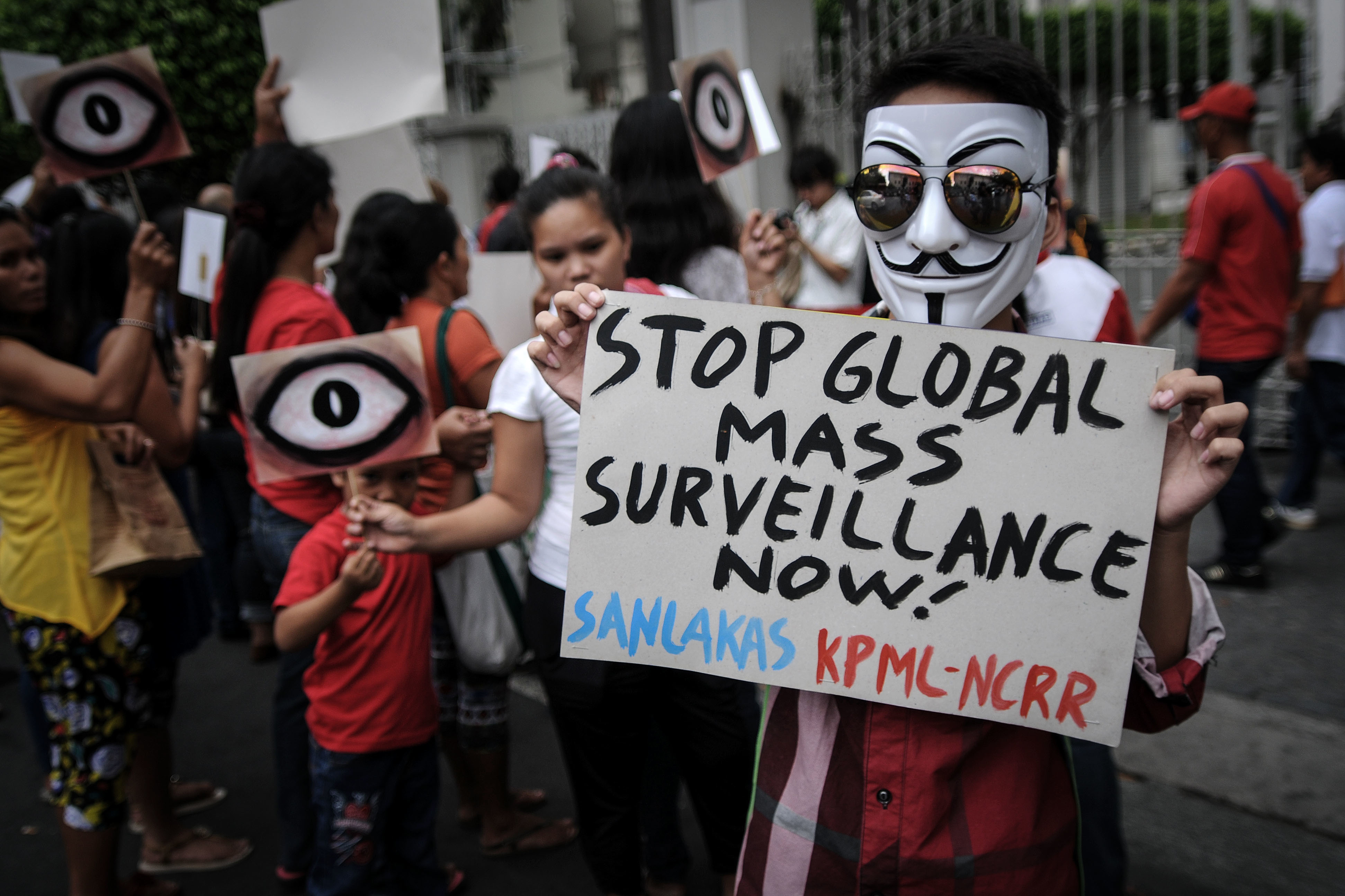 Why Privacy Advocates Recommend Disposable Email Services